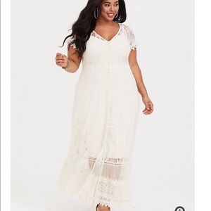Ivory Lace Maxi Dress size 2 from Torrid